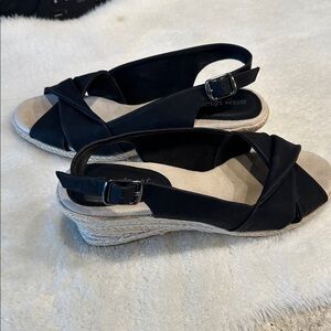 Easy street sling backs. Nwot.